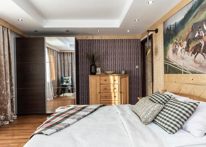 Chwost  W Pobliżu Szaflary&termy-wyciąg Narciarski 400m